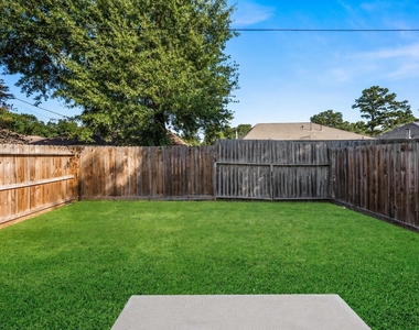 1727 Hazelwood Street - Photo Thumbnail 26