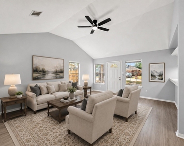 1727 Hazelwood Street - Photo Thumbnail 3