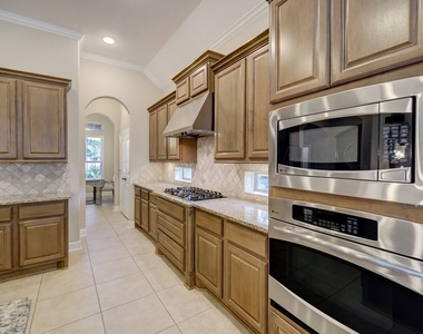 26803 Longleaf Valley Drive - Photo Thumbnail 12