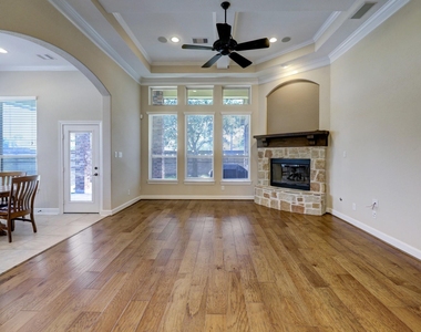 26803 Longleaf Valley Drive - Photo Thumbnail 5