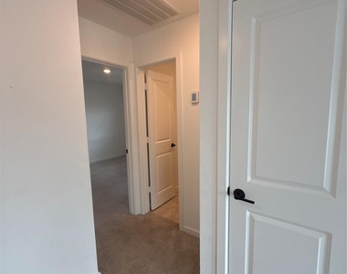 21626 Lampeter River Lane - Photo Thumbnail 41