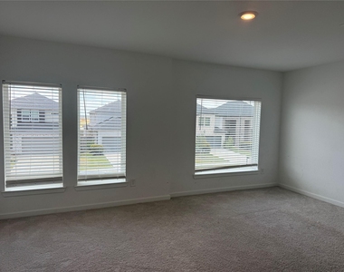 21626 Lampeter River Lane - Photo Thumbnail 34
