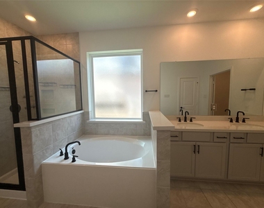 21626 Lampeter River Lane - Photo Thumbnail 29