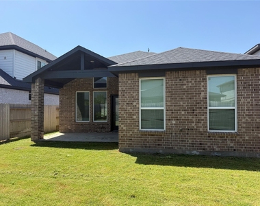 21626 Lampeter River Lane - Photo Thumbnail 6