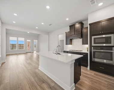 2506 Seedling Street - Photo Thumbnail 6