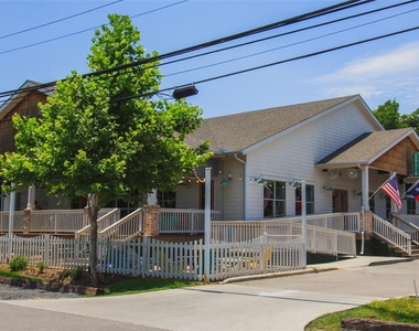412 Neyland Street - Photo Thumbnail 29