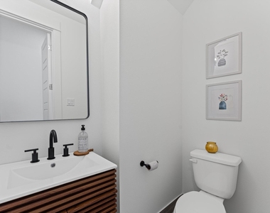 412 Neyland Street - Photo Thumbnail 12