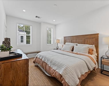 412 Neyland Street - Photo Thumbnail 13