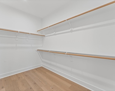 412 Neyland Street - Photo Thumbnail 19
