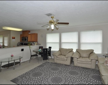 2406 Padgett Court - Photo Thumbnail 3