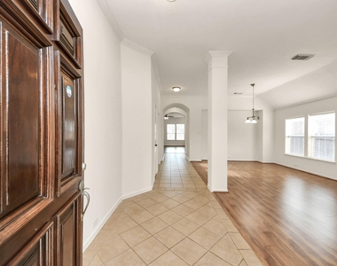 19122 Mission Manor Lane - Photo Thumbnail 2