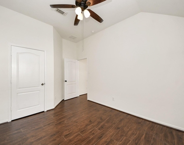 19122 Mission Manor Lane - Photo Thumbnail 24