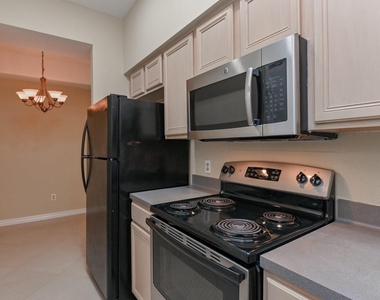 8055 Cambridge Street - Photo Thumbnail 13