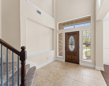 1830 Katlyn Lane - Photo Thumbnail 3