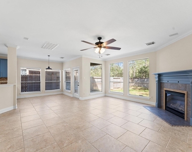1830 Katlyn Lane - Photo Thumbnail 5