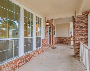9107 Huckinston Court - Photo Thumbnail 7
