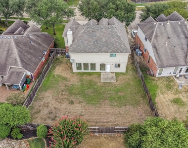 9107 Huckinston Court - Photo Thumbnail 43