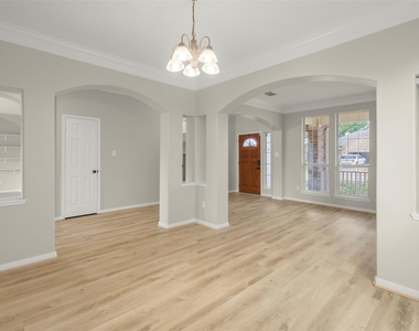 9107 Huckinston Court - Photo Thumbnail 16