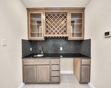 8926 Leaning Hollow Lane - Photo Thumbnail 28