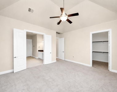 8926 Leaning Hollow Lane - Photo Thumbnail 14