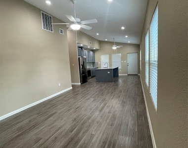 2210 Arapahoe Drive - Photo Thumbnail 1