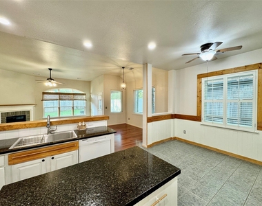 42 Tranquil Glade Place - Photo Thumbnail 14
