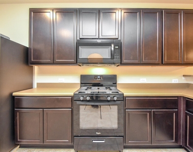 2431 Concord Terrace - Photo Thumbnail 19