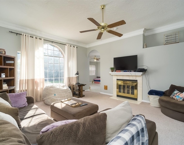 1110 Mabry Mill Road - Photo Thumbnail 18