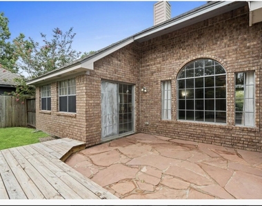 1110 Mabry Mill Road - Photo Thumbnail 8