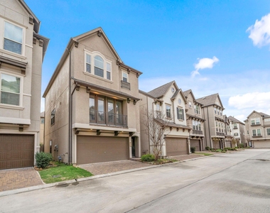 1510 Brayson Oaks Place - Photo Thumbnail 1