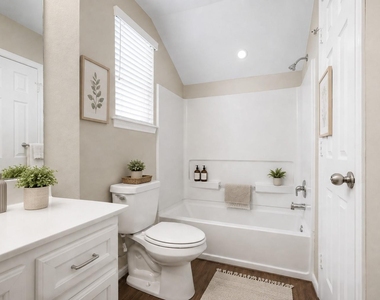 172 Binnacle Court - Photo Thumbnail 27