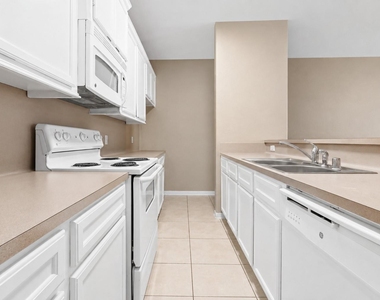 172 Binnacle Court - Photo Thumbnail 15
