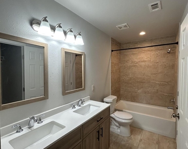 4401 Sterling Street - Photo Thumbnail 12