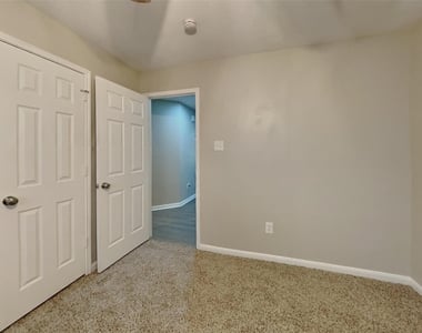 16902 Canyon Ridge Court - Photo Thumbnail 15