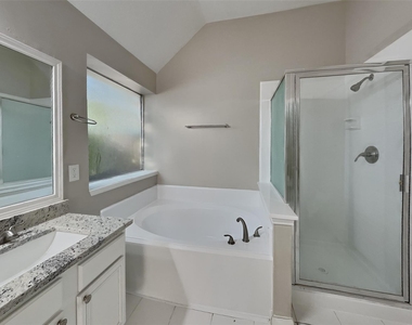 16902 Canyon Ridge Court - Photo Thumbnail 11