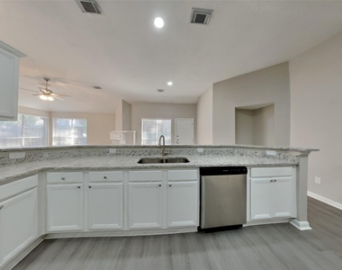 16902 Canyon Ridge Court - Photo Thumbnail 6