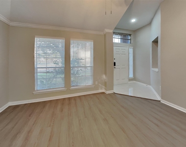 16902 Canyon Ridge Court - Photo Thumbnail 2
