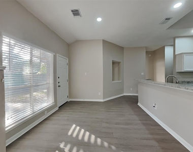 16902 Canyon Ridge Court - Photo Thumbnail 7