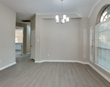 16902 Canyon Ridge Court - Photo Thumbnail 8
