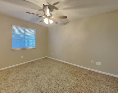 16902 Canyon Ridge Court - Photo Thumbnail 12