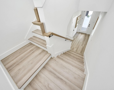 7737 Hammerly Boulevard - Photo Thumbnail 7