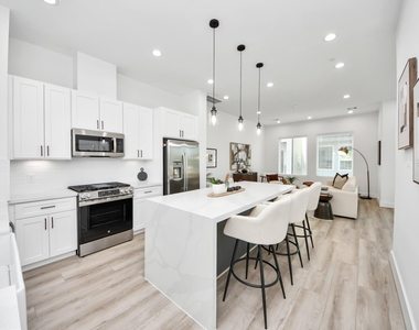 7737 Hammerly Boulevard - Photo Thumbnail 11