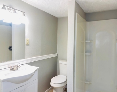 166 Sycamore Street - Photo Thumbnail 18