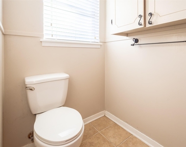 2728 Encino - Photo Thumbnail 27