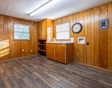 2728 Encino - Photo Thumbnail 22