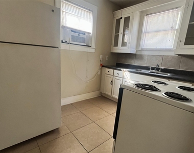714 N 1st Street - Photo Thumbnail 9