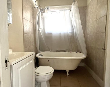 714 N 1st Street - Photo Thumbnail 10