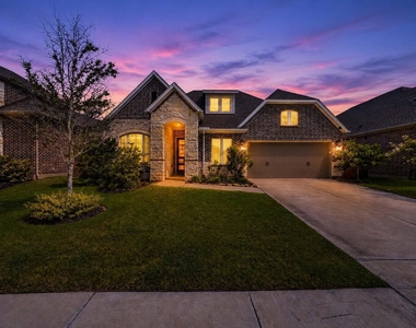 9718 Starry Night Lane - Photo Thumbnail 38