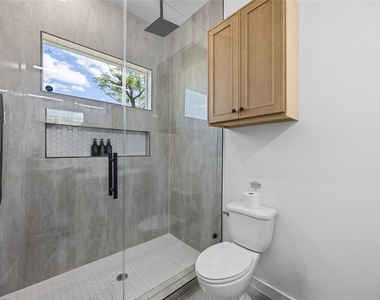 9019 Comal Street - Photo Thumbnail 9