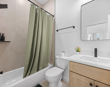 9019 Comal Street - Photo Thumbnail 26